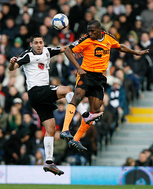 现出疲劳或 现出疲劳或