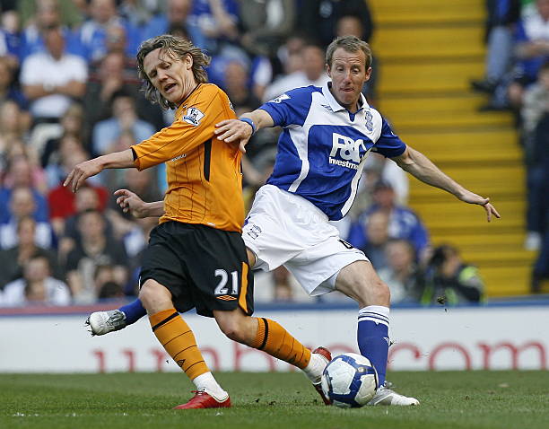 所属英超豪 所属英超豪